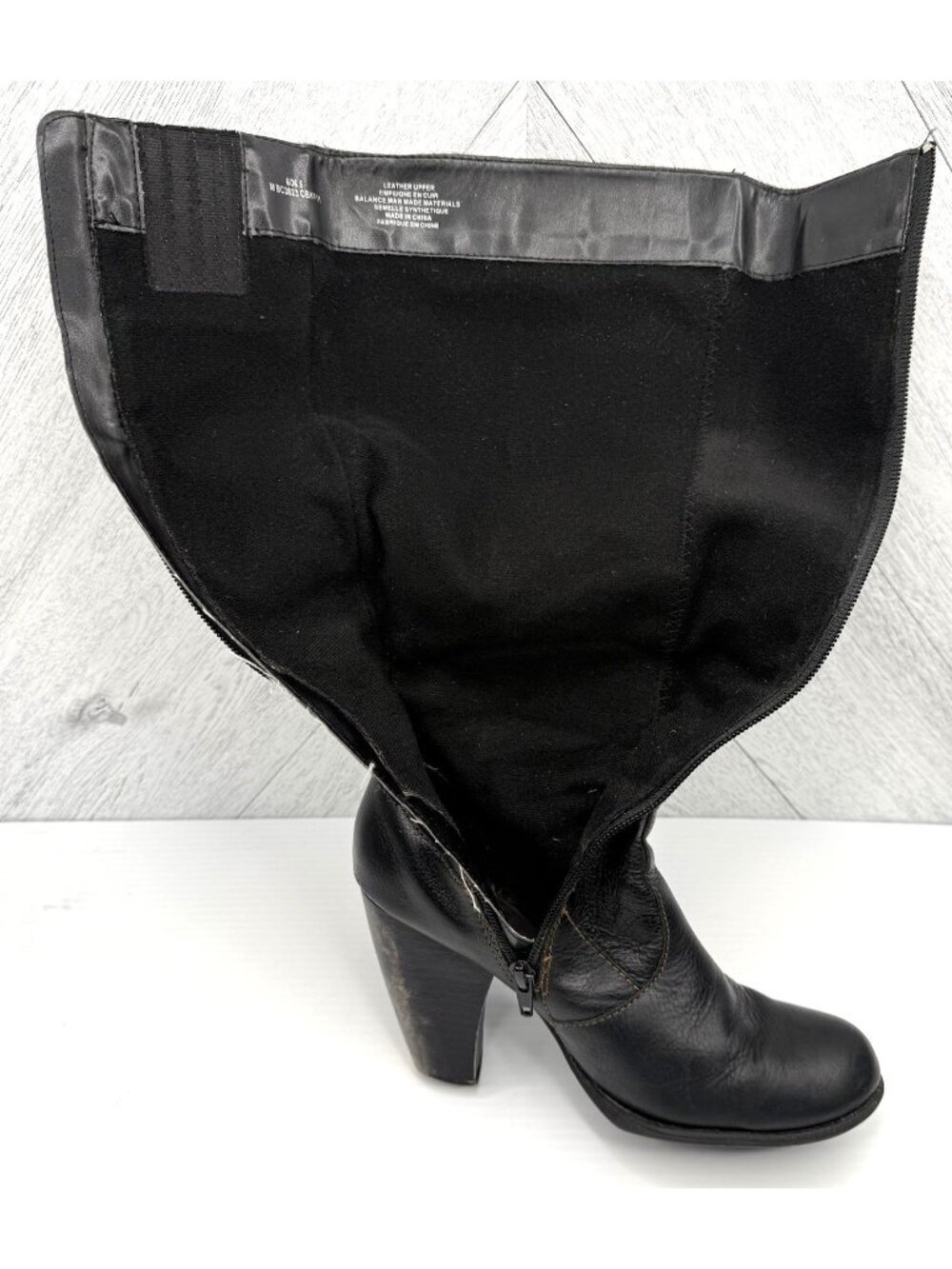 b.o.c. Knee High Boots Womens 6 Black Leather Comfort Side Zip Block Heel Y2K - Picture 10 of 15